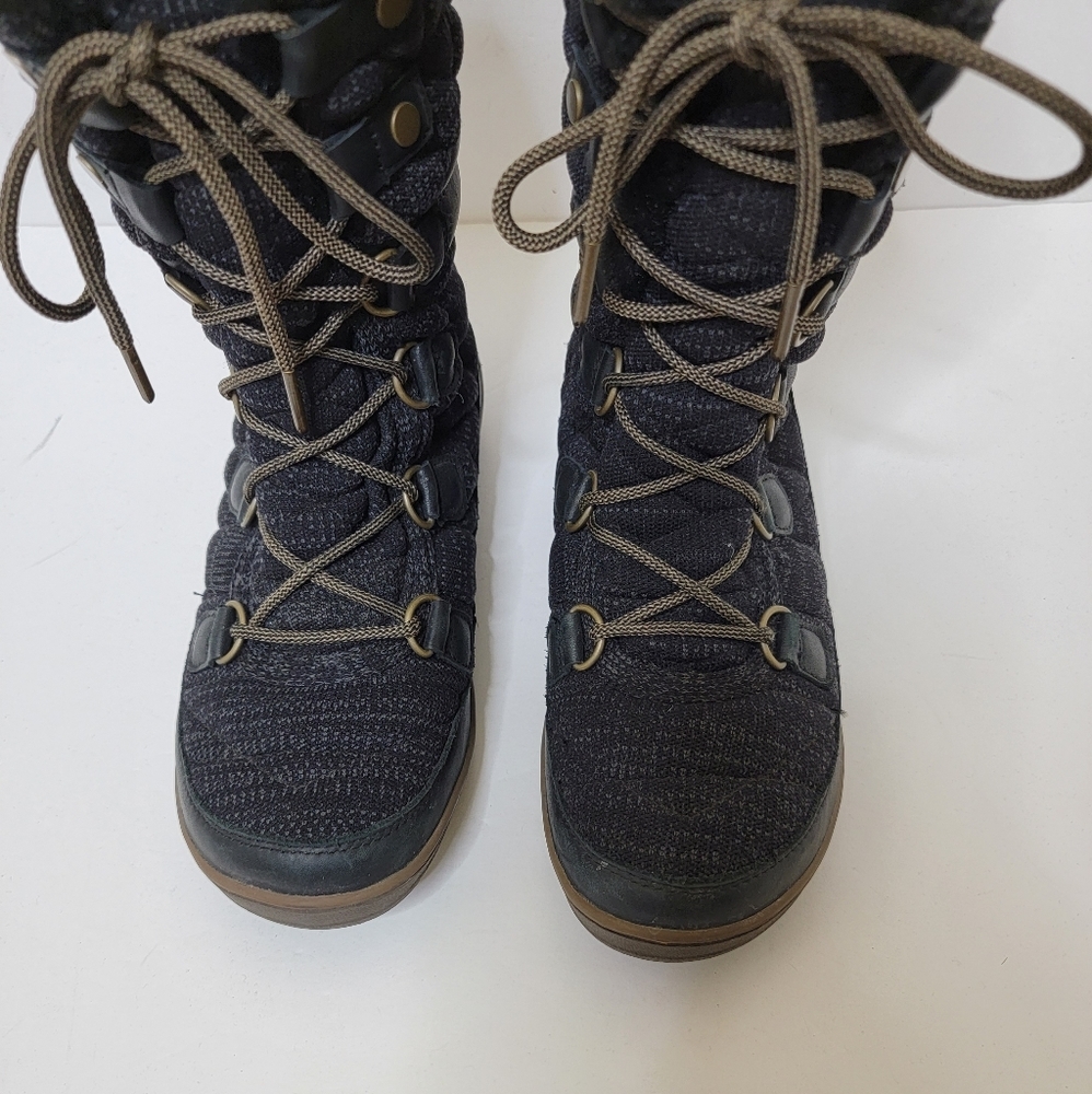 Columbia Heavenly Omni-Heat Boot Size 7 - Picture 2 of 9